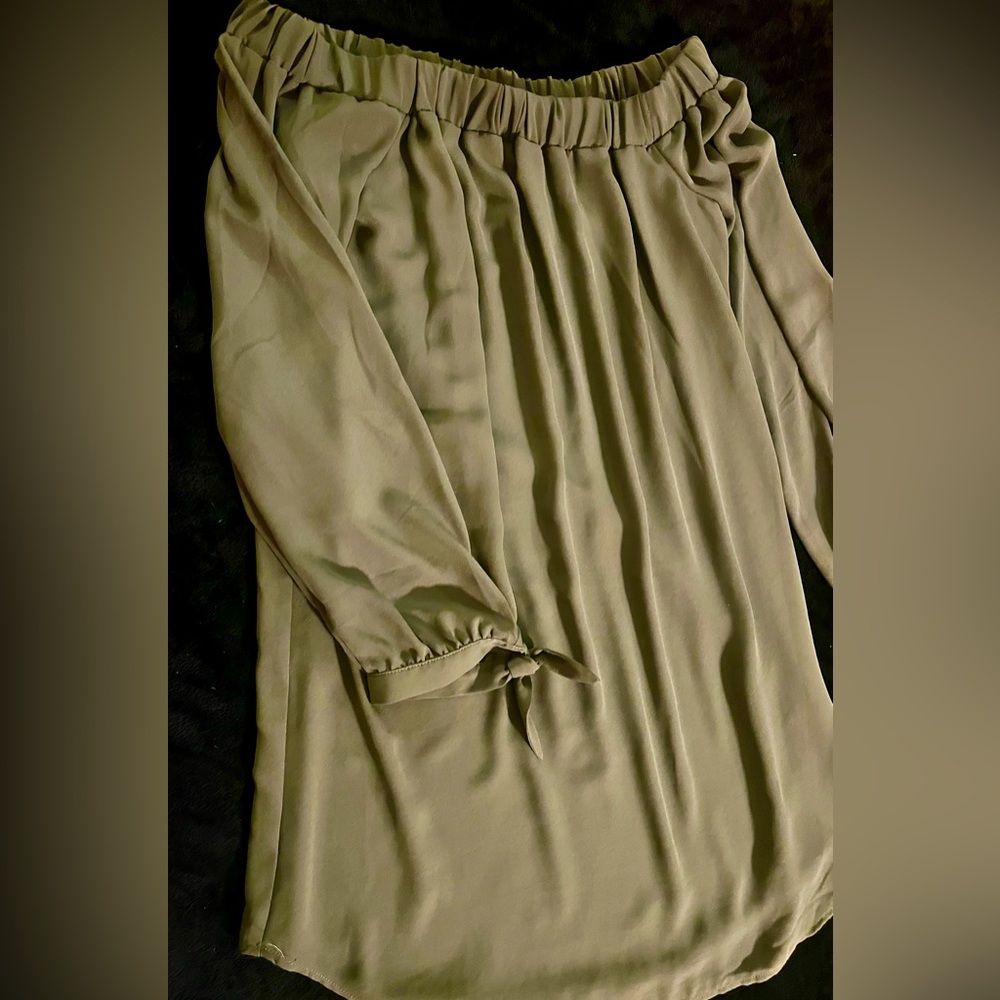 EXPRESS Off-Shoulder Green Dress Sz Med